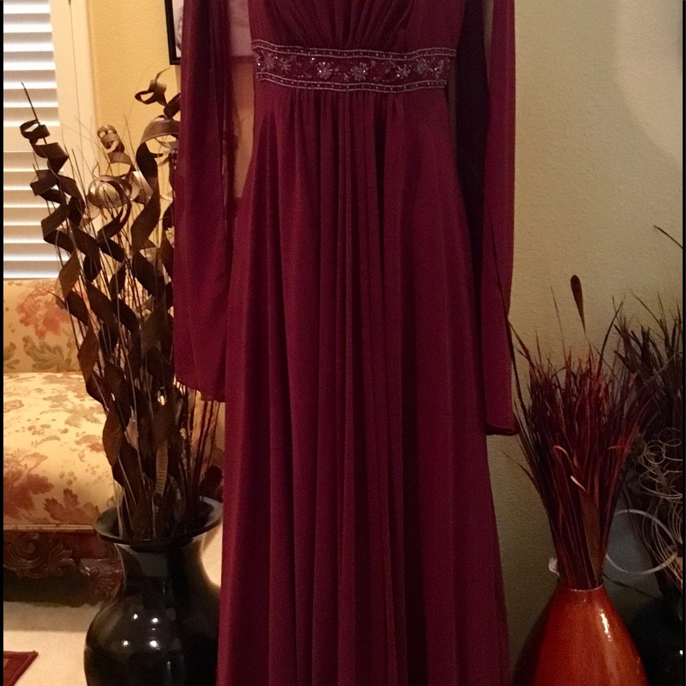 David's Bridal Bridesmaid Gown. Size 2 and Size 4 - Picture 3 of 5